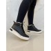                Bota Feminina Cano Curto C/Cadarço Preto  C/Pêlo - Bota - Levit Calçados